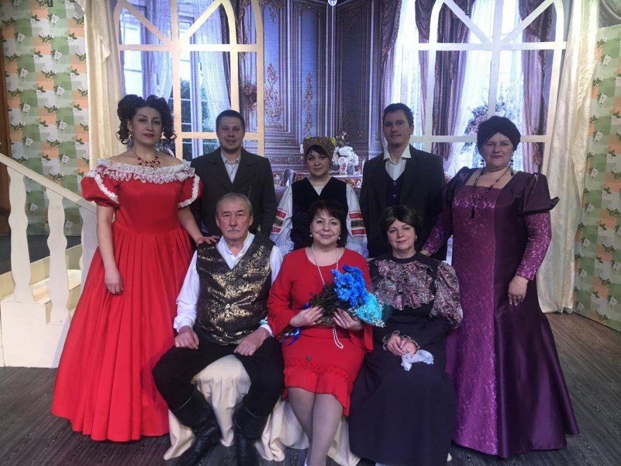 Премьера народного театра "ЭКСПРОМТ" спектакль "СВОИ ЛЮДИ-СОЧТЁМСЯ"