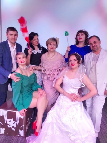  Спектакль «ШИКАРНАЯ СВАДЬБА»  Народного театра "ЭКСПРОМТ"